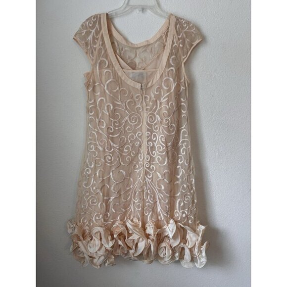 Jessica Simpson Dress Size 12 Lace Overlay Ruffle Hemline Cream Ivory Wedding - Picture 3 of 14